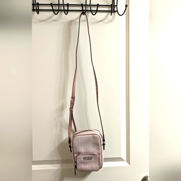 Guess Crossbody - Picture 4 of 4